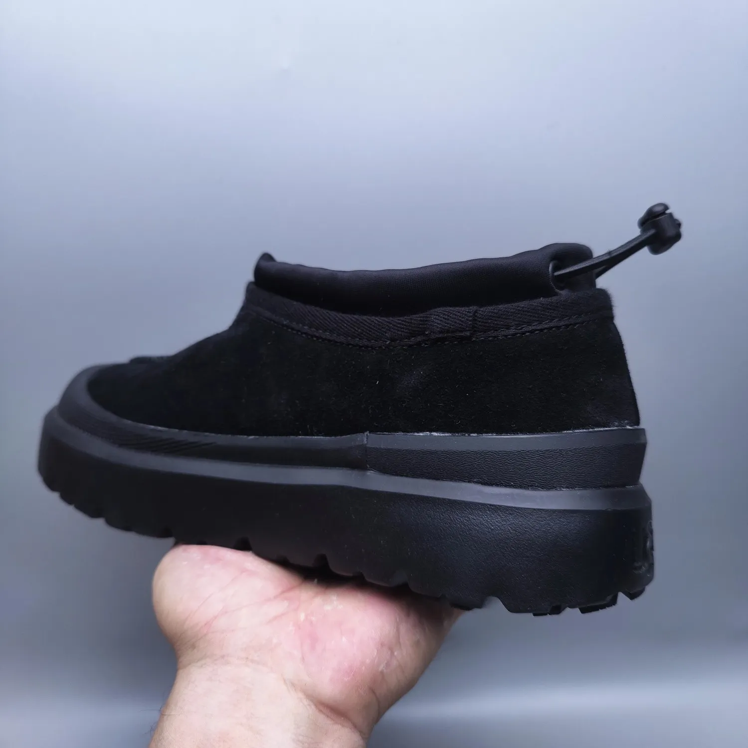 💰520 UGG sheepskin all-in-one snow boots 4096 slip-on casual trendy Wang Yibo men's and women's shoes Color: white red black blue yellow light gray dark gray green Matching sizes: 35-45